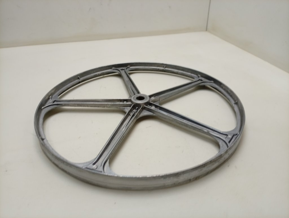 MVE69512ZAW кт44 Шкив для стиральной машины Beko 283685 б/у