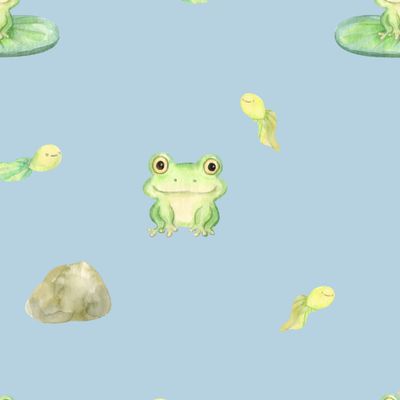 Акварельные лягушки и головастики на голубом фоне