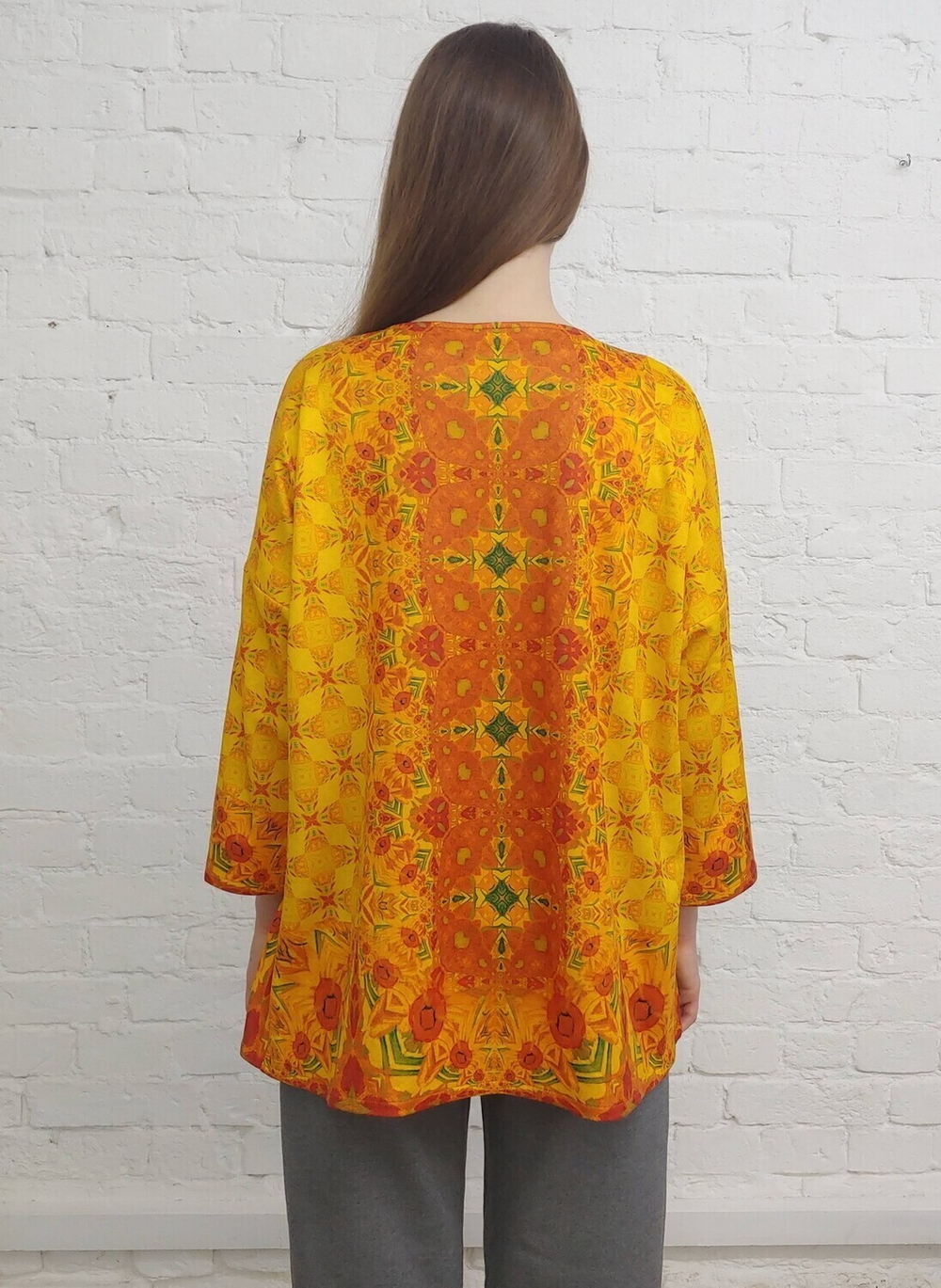 Туника "Подсолнухи", по мотивам картины Ван Гога "Ваза с 15 подсолнухами"