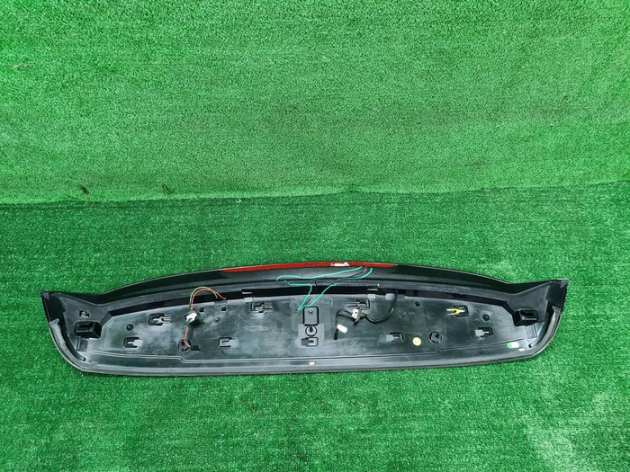 Спойлер крышки багажника Audi A3 3 8V (2012-2020) Sportback