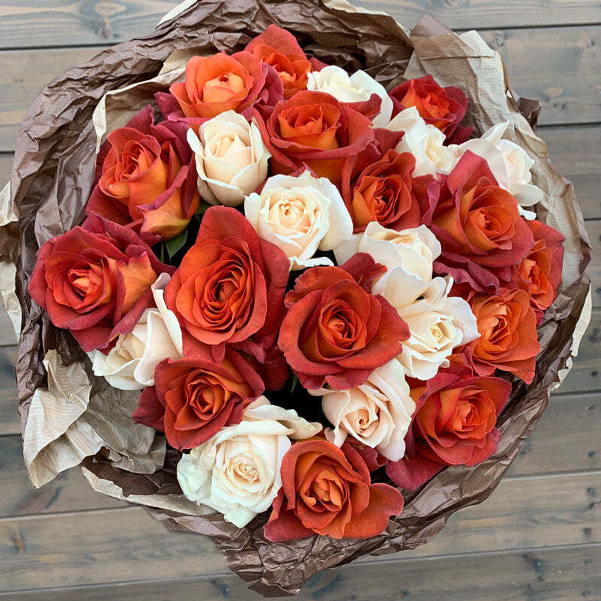 Коричный микс — букет ароматных и интерьерных роз