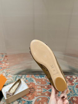 Louis Vuitton Flats (4 colors)
