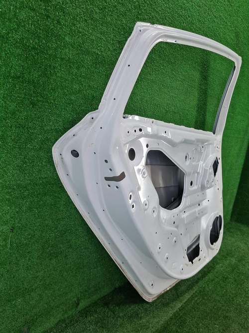 Дверь задняя левая Hongqi H5 1 (2017-2022)