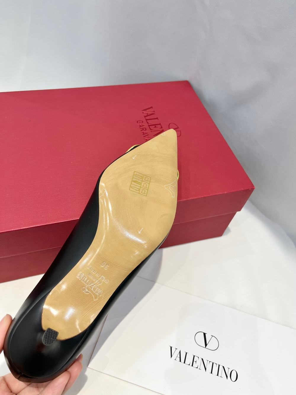 Valentino Vlogo Pump 4 cm
