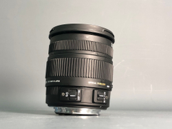 Sigma 17-70 2.8-4 Macro HSM