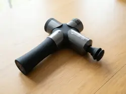 Пистолет Booster для массажа на столе