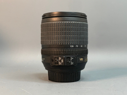 Nikon 18-105mm 3.5-5.6G AF-S ED DX VR Nikkor