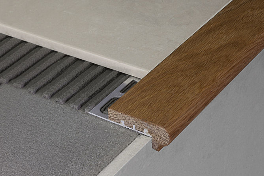 Профили для защиты ступеней Profilpas Серфикс Простеп Вуд SWA PROSTEP WOOD SWA/12