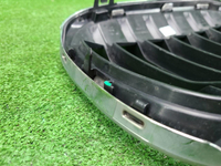 Решетка радиатора правая BMW X1 F48 (2015-2019)