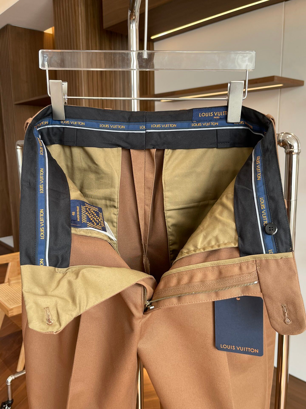 Louis Vuitton Pants