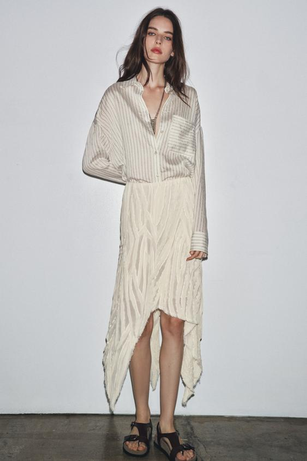 ZARA АСИММЕТРИЧНАЯ ЮБКА СО СКЛАДКАМИ — ZW COLLECTION, ЭКРЮ