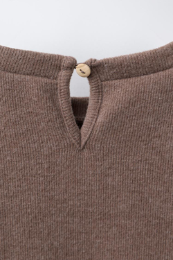 ZARA КОМПЛЕКТ ИЗ ФУТБОЛКИ И РАСКЛЕШЕННЫХ ЛЕГИНСОВ ИЗ МЯГКОЙ ТКАНИ, КОРИЧНЕВЫЙ