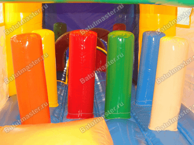 Надувная спортивная полоса препятствий "Веселый паровоз"