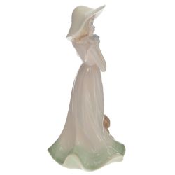 GAEM Фигурка декоративная "Девочка", L8,5 W8 H15,5 см