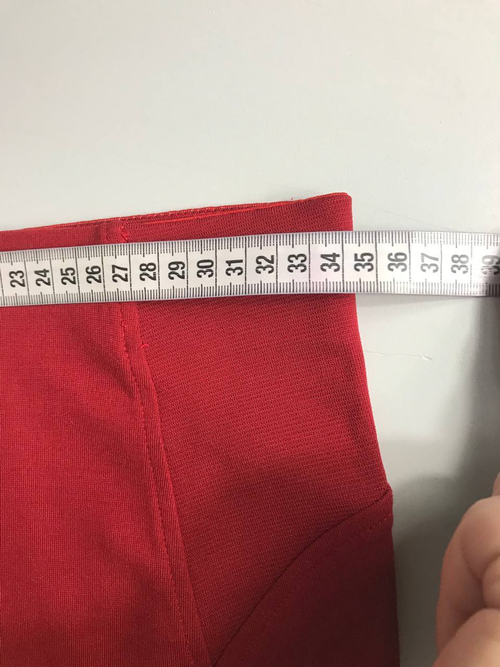 Юбка Bershka обтягивающего кроя, маркировка М, визуально на 46 размер