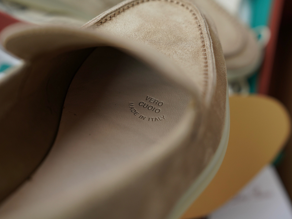 Классические замшевые мокасины