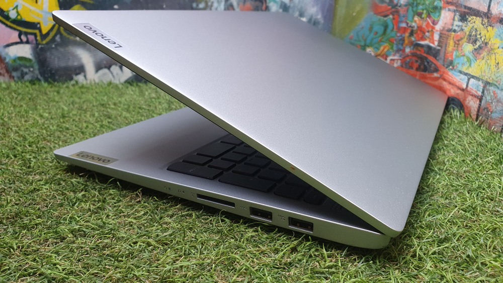 Ноутбук Lenovo i5-12/16Gb/FHD/IdeaPad 5 15IAL7 82SF00HGRK/Windows 10