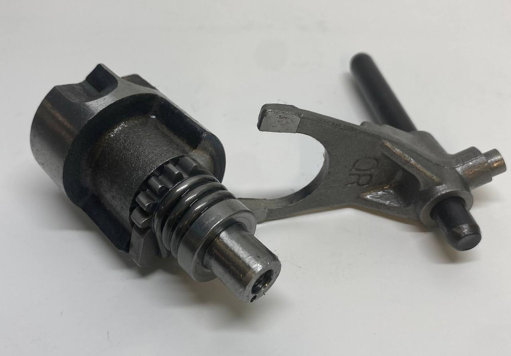 Копирный вал редуктора двигатель 161QMK