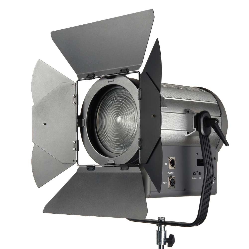 Осветитель студийный GreenBean Fresnel 300 LED X3 DMX