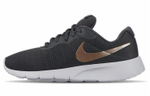 Кроссовки Nike Tanjun (Женская размерная сетка)