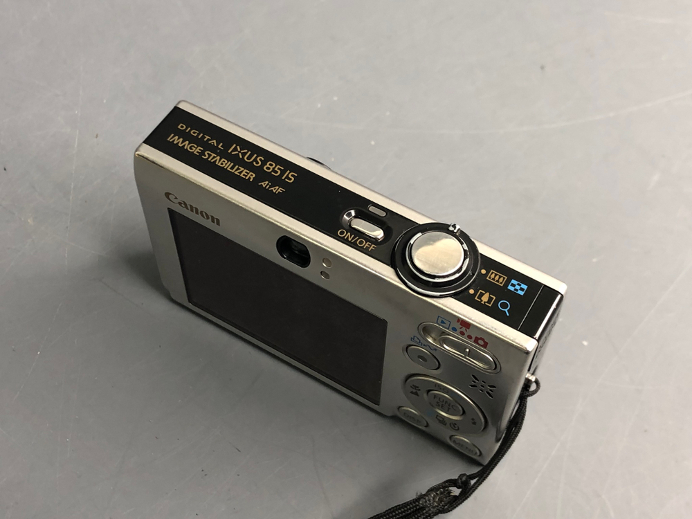 Canon IXUS 85 IS Без зарядки