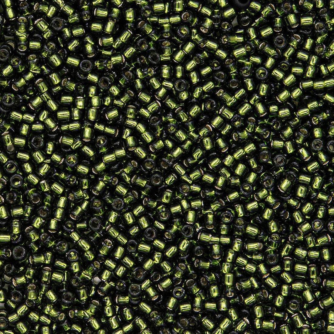 Японский бисер TOHO Round 15/0 (№37), с внутренним серебрением прозрачный