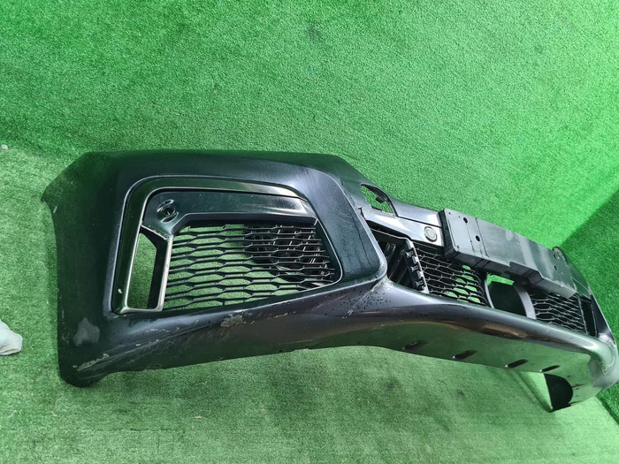 Бампер передний BMW 7er G11 19-22 M-paket В сборе