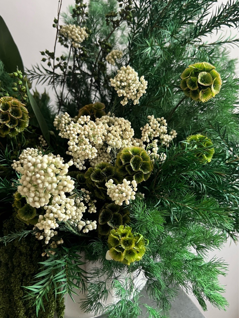 Композиция в кашпо Варуна