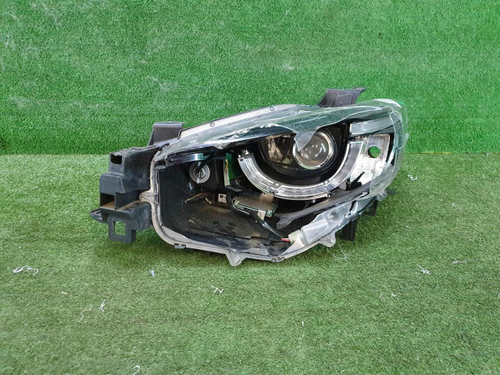 Битая Фара левая Mazda CX-5 1 (2015-2017) LED