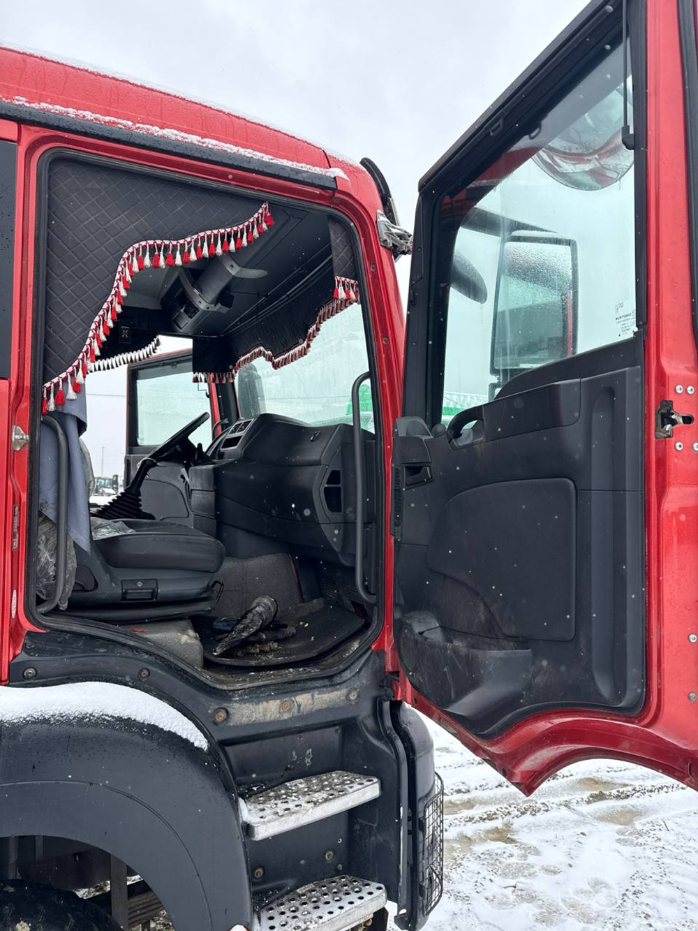 SITRAK C7H 8x4 Самосвал ZZ3316V306ME (Дизельный, 12,4 л, 480 л.с., МТ)