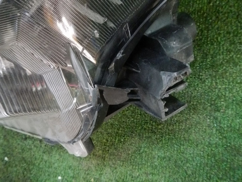 Фара левая Toyota Rav 4 CA40 (2015-2019) LED