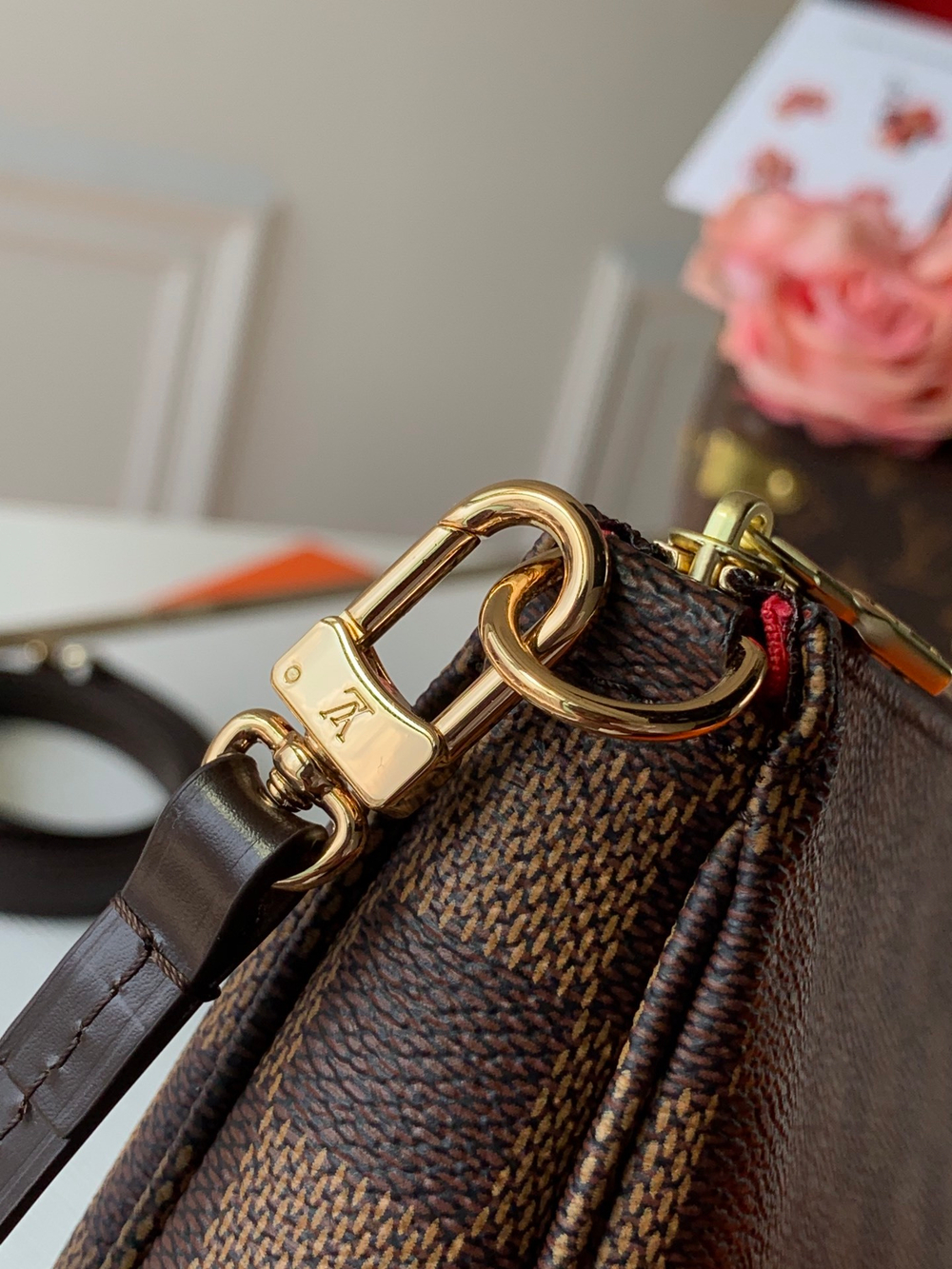 Louis Vuitton Pochette Accessoires