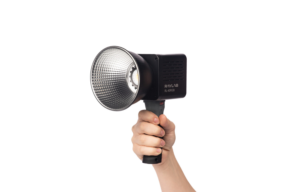 Осветитель светодиодный Raylab RL-40RGB-DR 2500K-6500K 3400mAh c рефлектором и диффузором