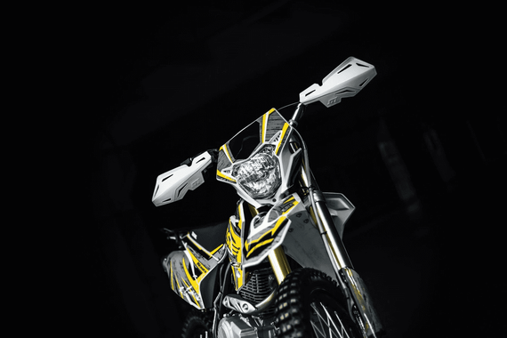 Мотоцикл кроссовый эндуро BSE Z3Y 1.0