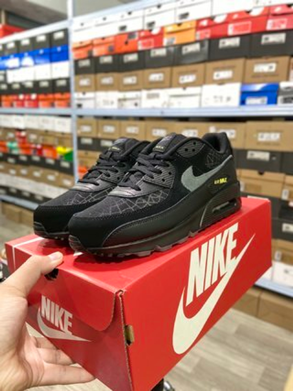 Купить  Nike Air Max 90 "Halloween"