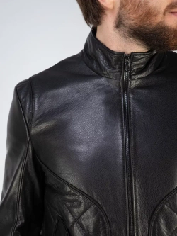 Кожаная куртка демисезонная