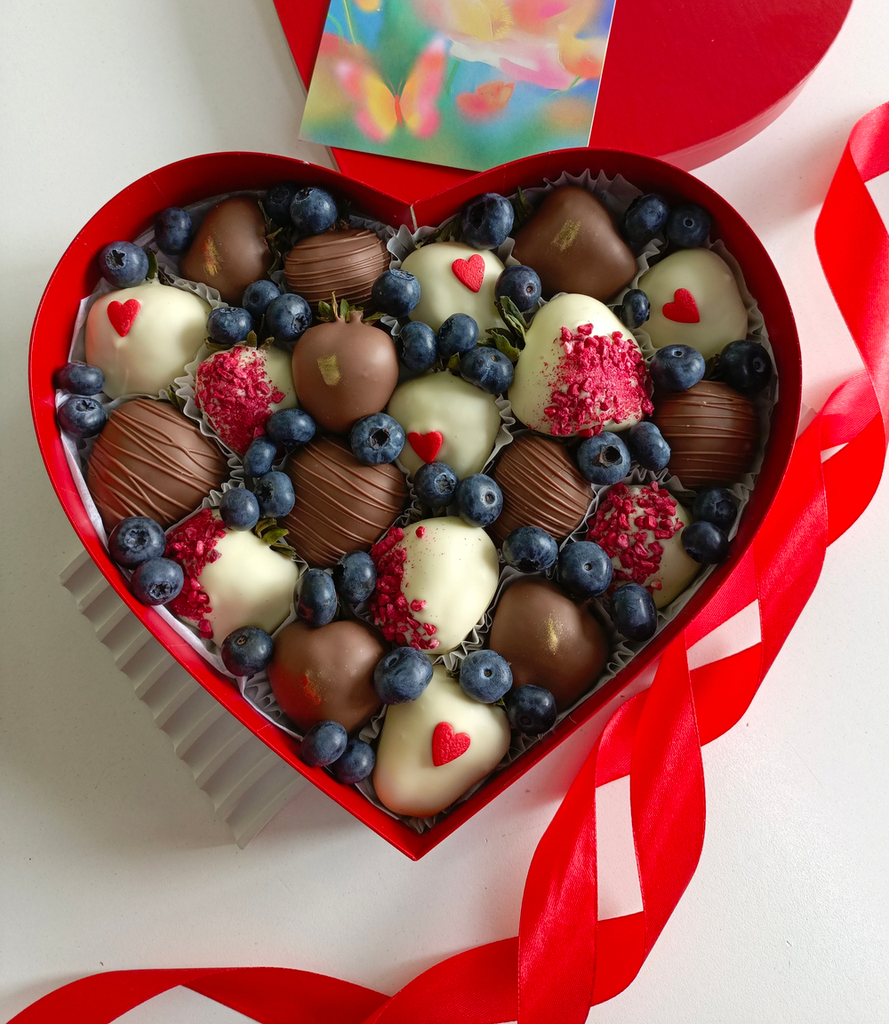 Клубника в шоколаде "Сердце"