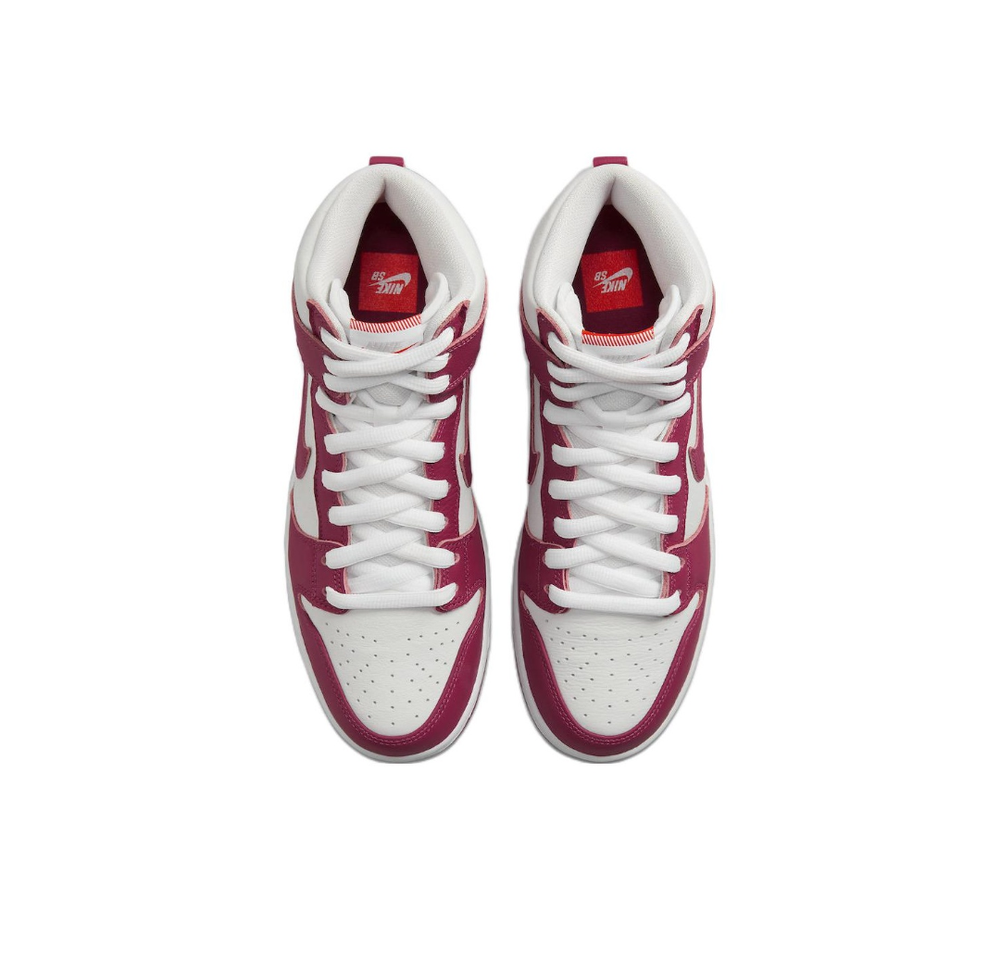 Кроссовки Nike Dunk High Pro SB 'Sweet Beet' DQ4485-600