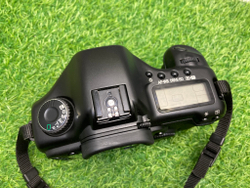 Canon EOS 5D