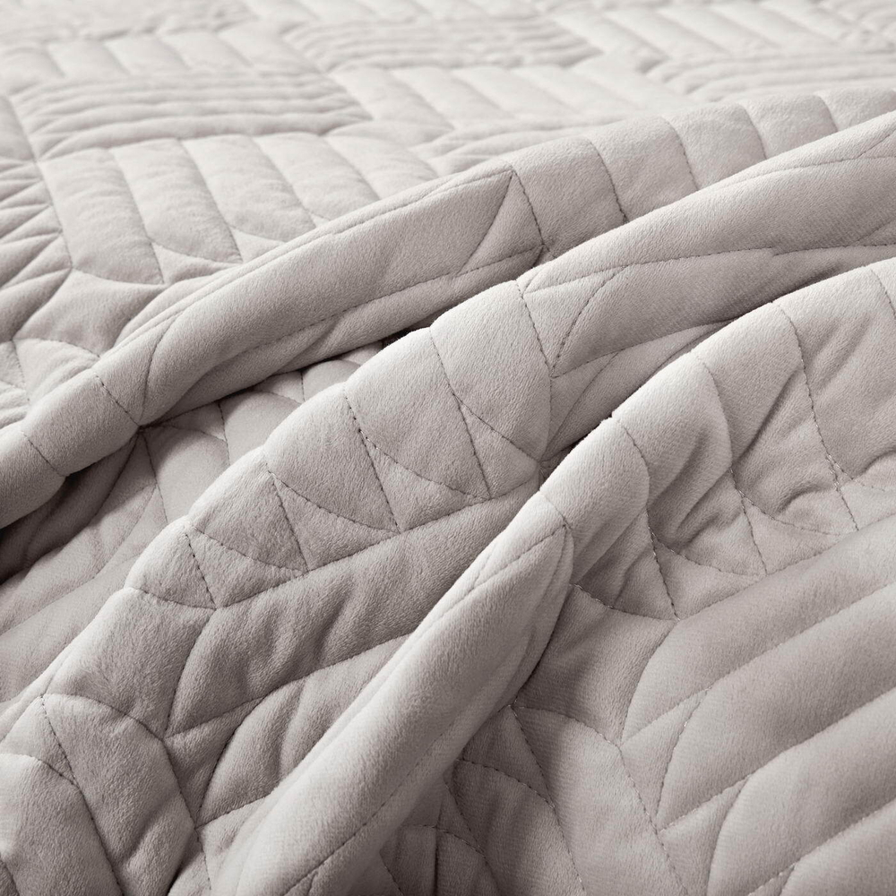 Покрывало 160x220 Sofi De MarkO Армандо светло-серое