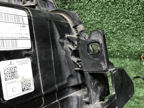 Фара левая Mercedes GLS x166 (2015-2019) LED