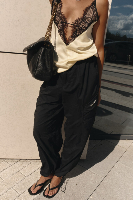 Топ кружево V вырез lime