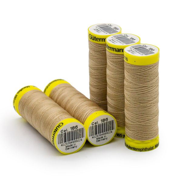 Нитки для трикотажа Gutermann Maraflex 120 (150 метров), 5 кат. | 186 крем-брюле