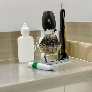 Набор с опасной бритвой Lux