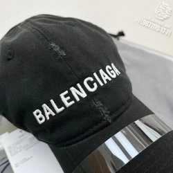 Бейсболка Balenciaga