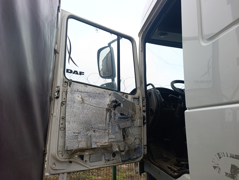 DAF XF 4x2 Седельный тягач FT XF 105 460 (Дизельный, 12,9 л, 462 л.с., МТ)