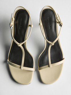 Massimo Dutti Босоножки на среднем каблуке с ремешками, кремовый