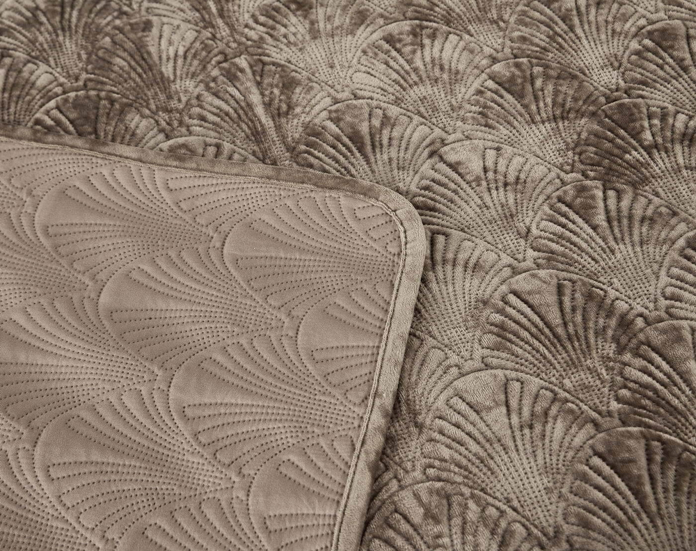 Покрывало 240x260 Sofi De MarkO Розалин цвета капучино