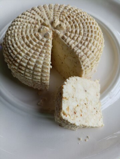 Сыр коровий Шахи Панир