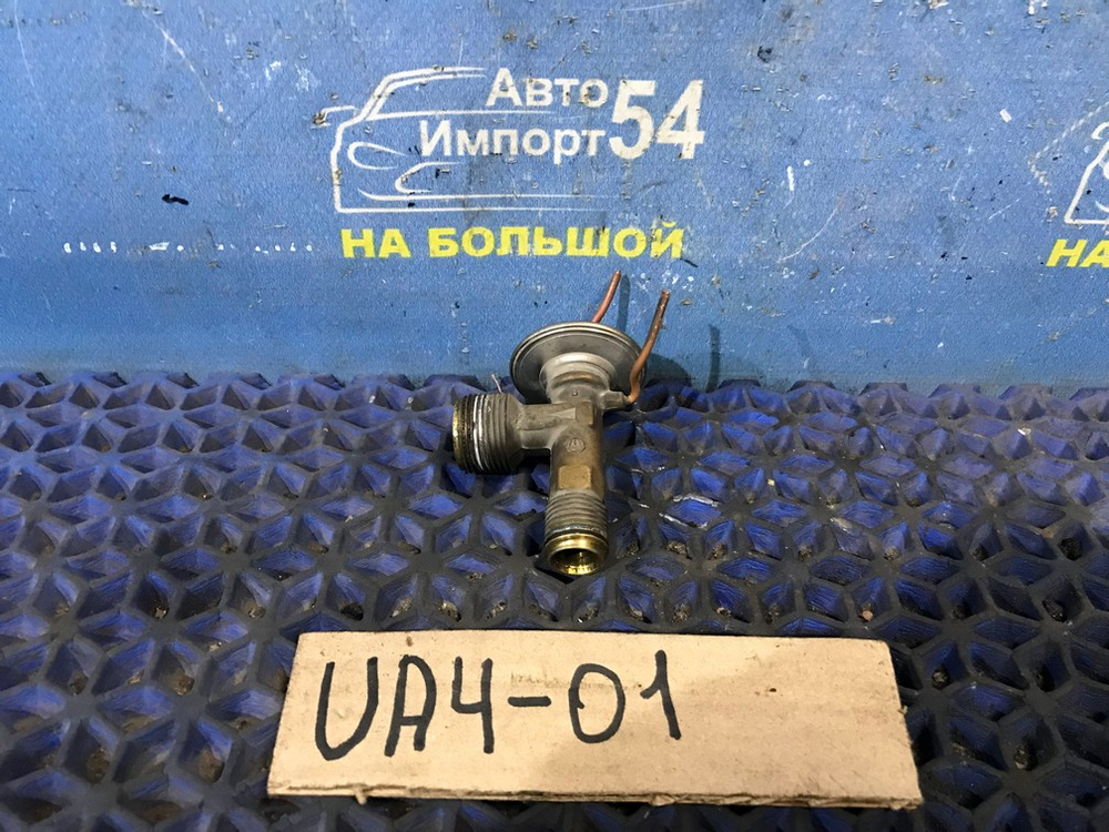 Клапан кондиционера Honda INSPIRE 1999